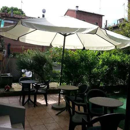 Frühstückspension Relais Massarenti Bologna